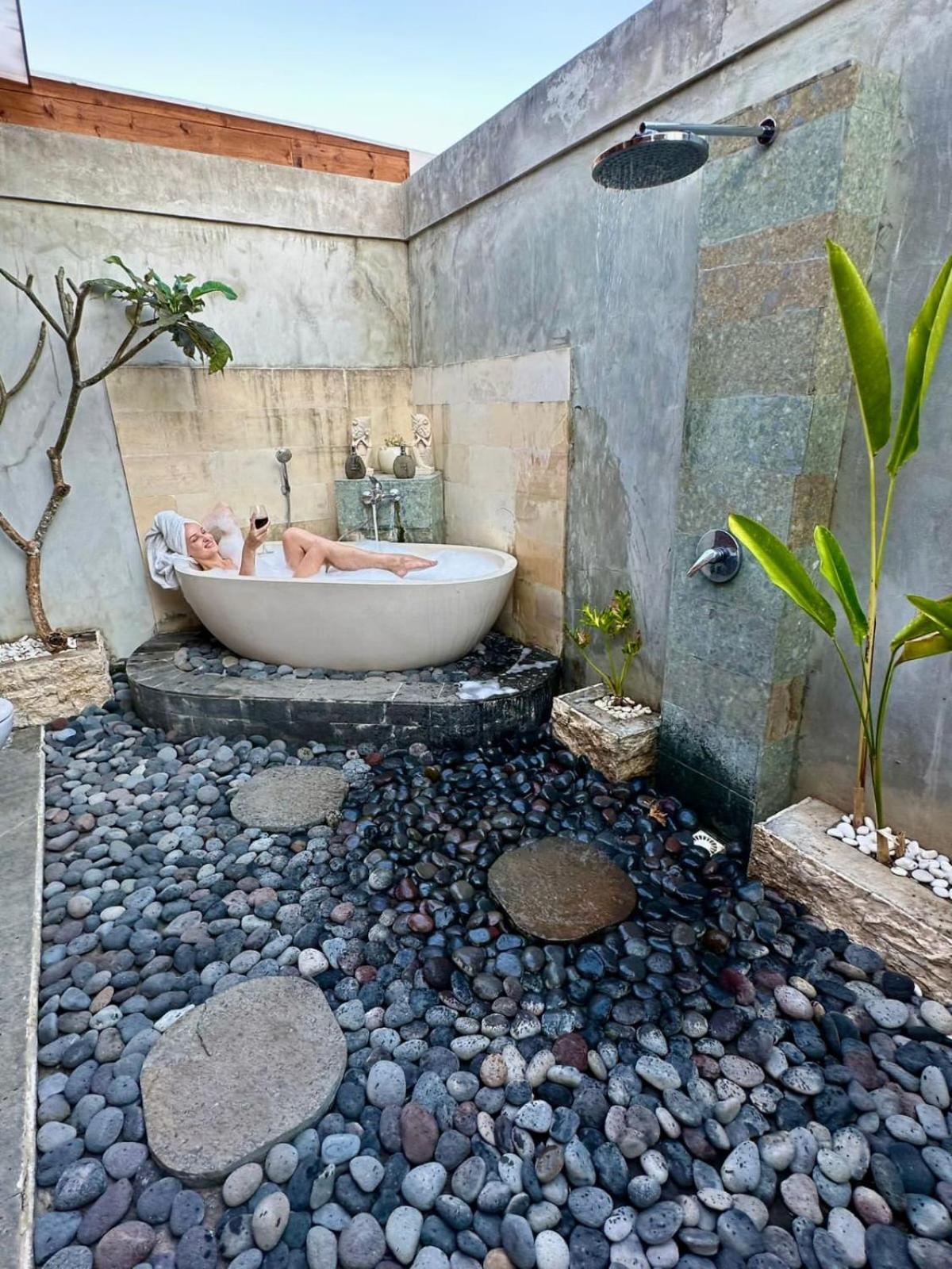 Innora Jungle Resort And Spa Batununggul Eksteriør billede